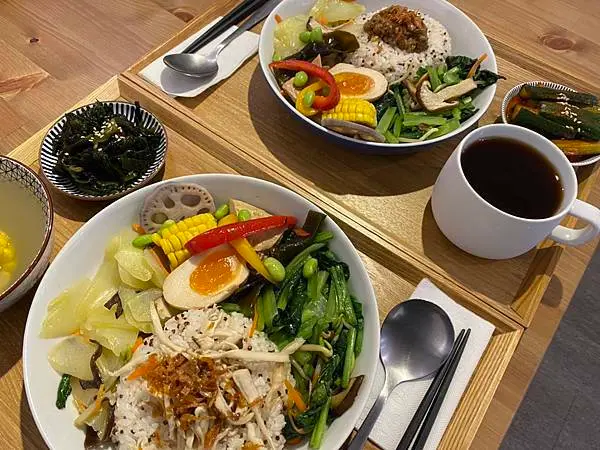 愛米菜Amy Tsai - 簡餐式素食，你意想不到的創意素食料理，好吃又好拍 ! 台北市府美食推薦