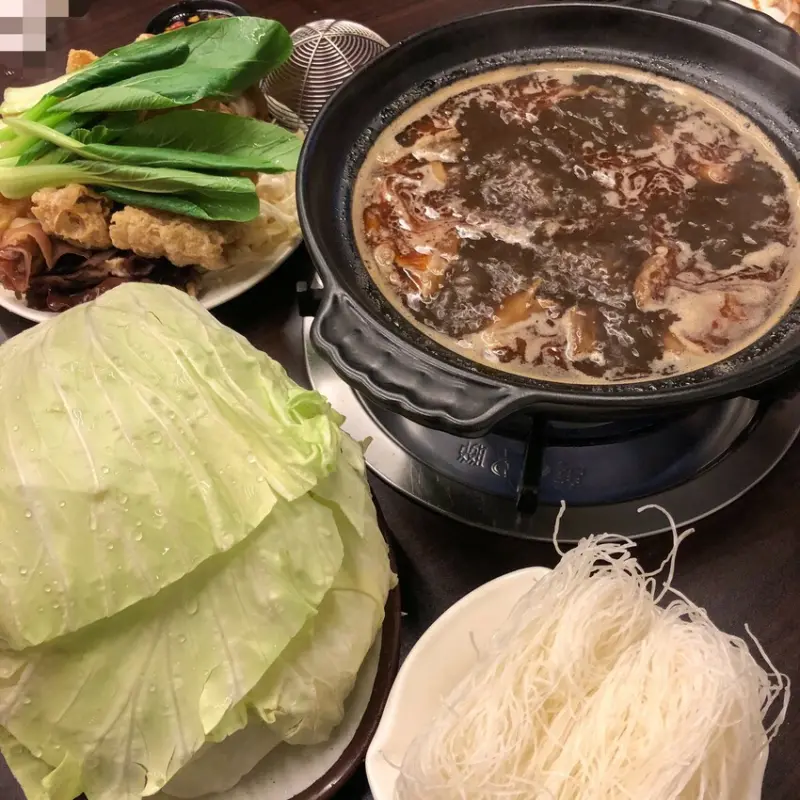 被羊肉爐耽誤的蔥油餅店｜海羊專業羊肉鍋2號店