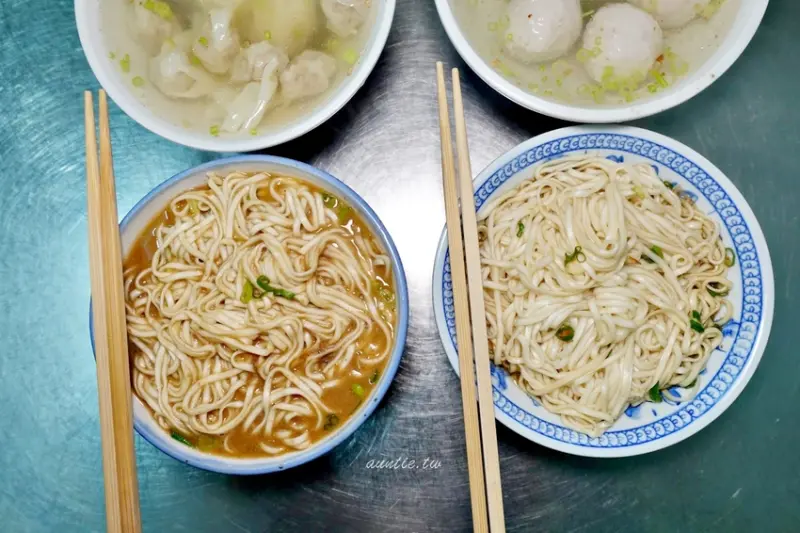 【宜蘭】羅東 無招牌麵店 清爽口味麻醬麵 滑嫩餛飩清甜內餡 古早味麵店推薦