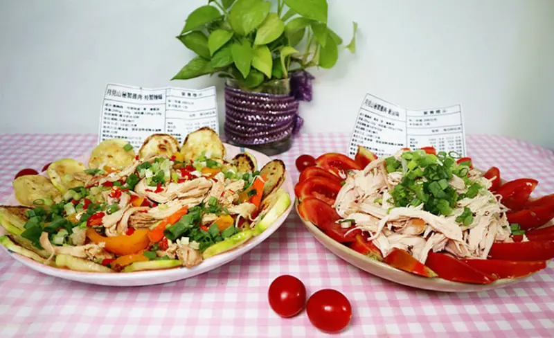 健身雞胸肉推薦，即食雞胸肉【月見山秘製雞肉】口味眾多，口味清爽美味，口感鮮嫩多汁，健身族/銀髮族/體重管理族的福音！