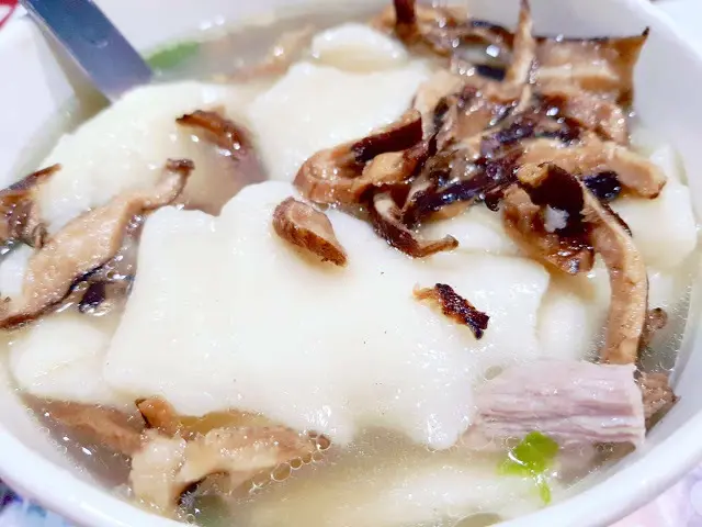 【麗子推薦美食】愛店推薦｜新莊傳統米食｜新莊流傳巷弄美味｜好吃麵疙瘩｜駱繹不絕排隊美食