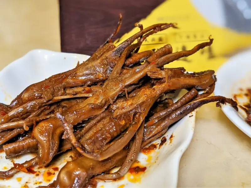 重慶嘮嗑麻辣滷味｜長輩也愛這一味的麻辣鴨五吃！麻辣火鍋起家的麻辣滷味！下單才開始製作！宅配滷味推薦、宅配美食推薦、團購美食推薦、下酒菜宅配推薦、戶外點心推薦