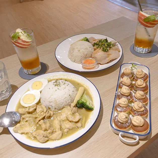 板橋美食。Foliage cafe 香濃泰奶荷蘭鬆餅 南洋風味綠咖哩、海南雞飯