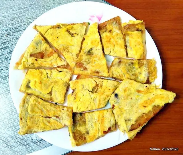 (北捷南京復興站周邊美食)「陸家班特色排隊美食」長春店 ---蛋餅蔥油餅湯麵多款古早味手工美食，線上訂餐外帶內用兩相宜!