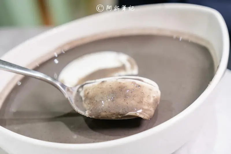 阿新筆記-十卜三分-這間台中沙鹿美食必吃，潔白與粉綠環境超美超好拍，甜點美味又健康，吃了不怕胖～