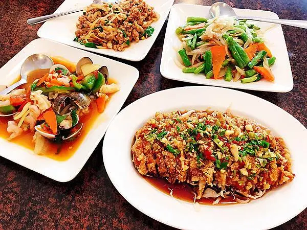 ||吃。台北|| 雲香泰式料理 四號公園旁平價泰國菜