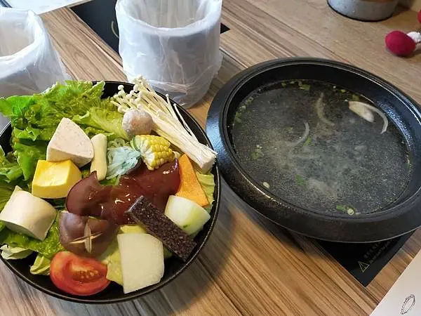 冷冷的天~好鍋Hao Guo~讓您暖呼呼一下~