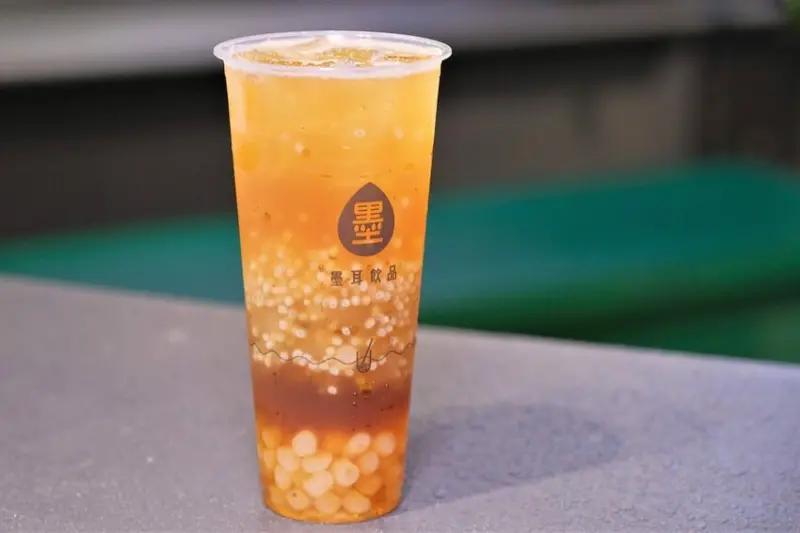 墨忘初衷 台中金典店｜低熱量墨耳飲品專賣店！號稱富有植物燕窩天然膠原木耳！西區飲料推薦、西區飲品推薦、金典綠園道飲料推薦、西區外送推薦