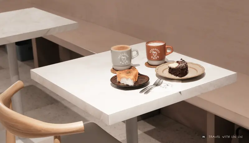 Thursday cafe 拜喜咖啡