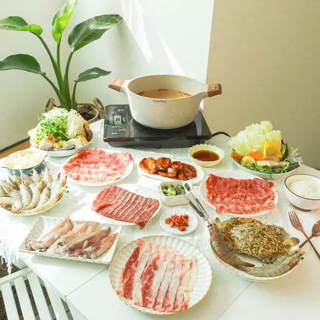 信義美食。沐樺涮涮鍋  微風南山高CP火鍋  龍蝦和牛火鍋  疫情期間宅配鍋送鍋