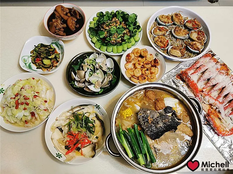 ❤️海鮮網購/宅配到府❤️海鮮士官長：全台最強大的海鮮宅配，價格透明/藍鑽蝦、波士頓龍蝦、帝王蟹、龍蝦、天使紅蝦、鱈魚等，滿滿的海鮮食材，宅配、新鮮直送呢!! ：過年期間就直接下訂新春金牛 《 一湯四