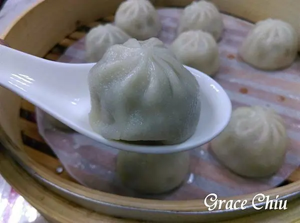 蘇師傅上海湯包～口味選擇多，Q彈薄皮餡料香(萬華)