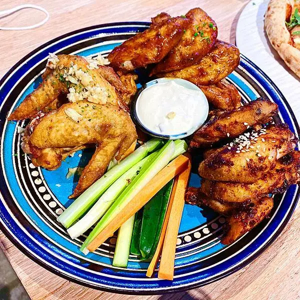 [台北西式]內湖西湖站「GUMGUM not only beer & wings 雞翅酒吧-內科店」超人氣餐酒館內科新分店/餐點超美味服務一極棒/各式雞翅口味特別又美味/附菜單