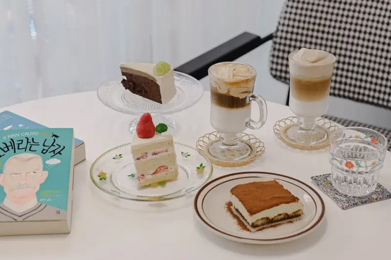 【台北咖啡廳】Moody Belly：超韓風小清新咖啡廳，有我喜歡的、想念的韓國味 /公館咖啡廳