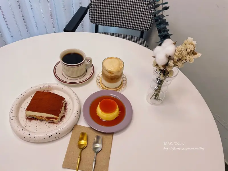 【台北咖啡廳】隱匿在公館商圈巷子底的韓系咖啡廳 - Moody Belly/不限時咖啡廳/公館咖啡廳推薦 /韓系咖啡廳推薦/台北咖啡廳推薦