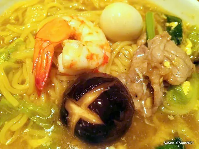 (北捷市政府站地下街美食)「餃子の王將—台灣直營3號店」台北統一時代店--- 元月限定販售「什錦羹麵套餐」與日式煎餃，絕妙美味組合想吃要快! 