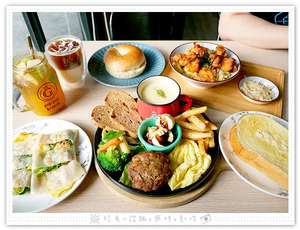 [高雄食記] 咕嘰咕嘰早午餐~楠梓早午餐推薦！大份量手打漢堡排拼盤、日式唐揚雞丼飯、古早味蛋餅、職人貝果、鮮奶厚片吐司！(楠梓德賢店)