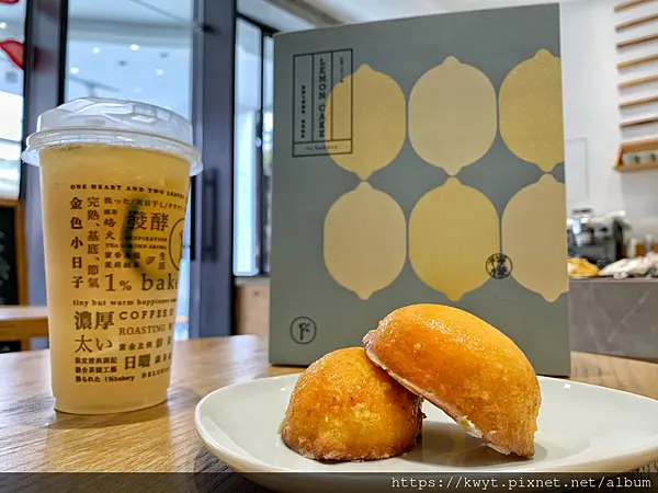 【2021台中伴手禮/下午茶/彌月禮盒推薦】1% bakery黎明店。2021草莓季限定，特濃乳酪系列甜點首選，結合在地食材，1%bakery黎明店菜單