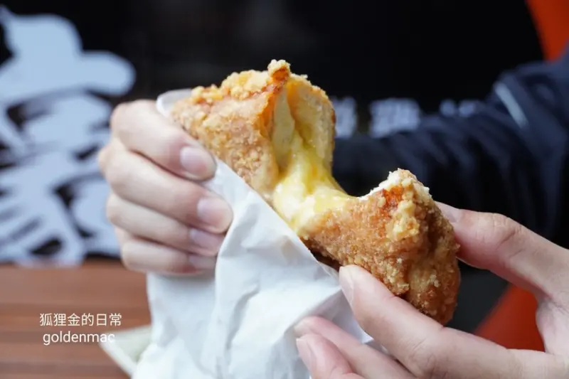 台中美食 │ 豪傳說雞排 台中公益店 創下一小時完售近半斤重兩公分厚的溫體雞排 非吃不可 勤美宵夜 台中下午茶推薦