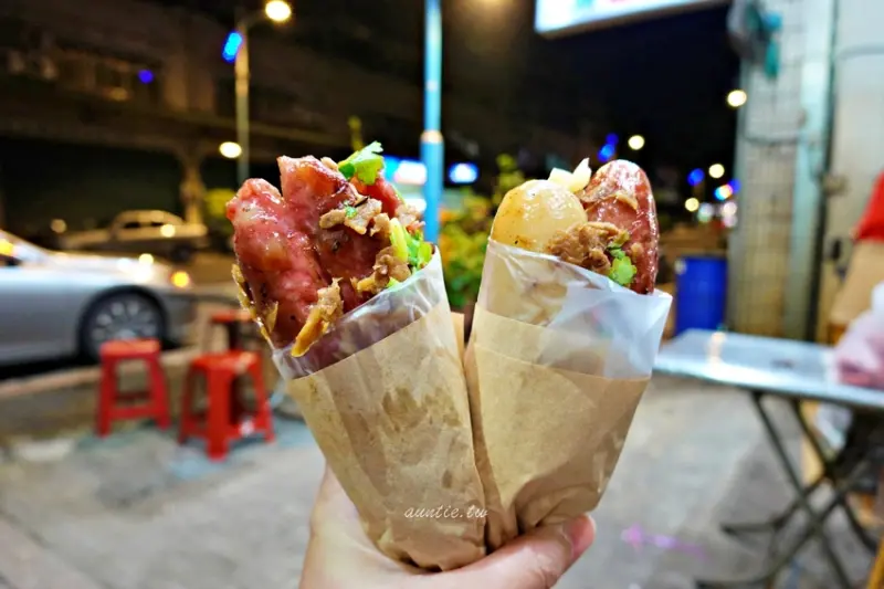 【新北】三輪車大腸包小腸 搬過好幾次家但人氣不減 碳烤古早口味大腸包小腸