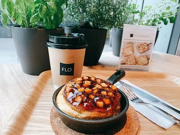 【松菸誠品美食FLO Bakery】捷運市政府站/老麵發酵/台北麵包/