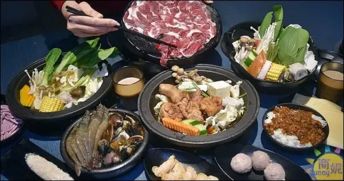 敝姓鍋|2400好評4.7星冬季進補小火鍋!搭配打拋豬飯爆香好吃@商妮吃喝遊樂