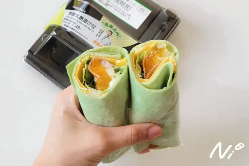 202502 全家Family Mart 酸橙乳酪握沙拉