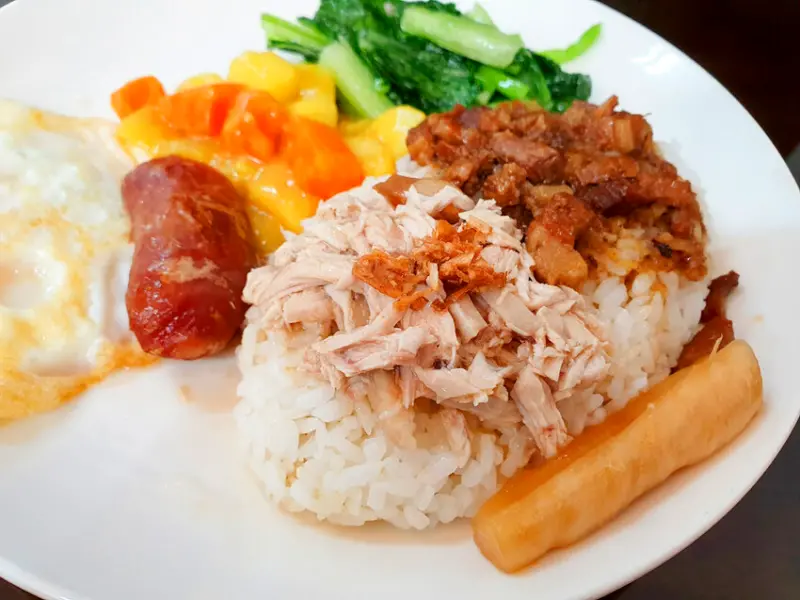 【高雄魯肉飯】京廚雞魯飯六合店 肥瘦參半的肉燥太陶醉 平價小吃/便當