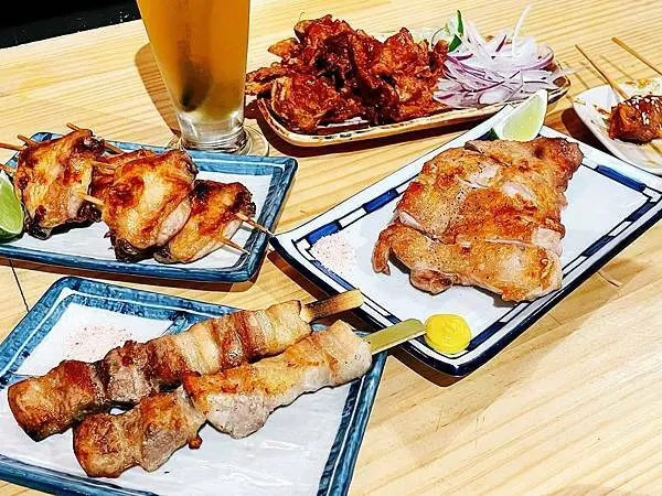 ||吃。台北|| 什串 串燒居酒屋每道菜都好吃宵夜場也可以