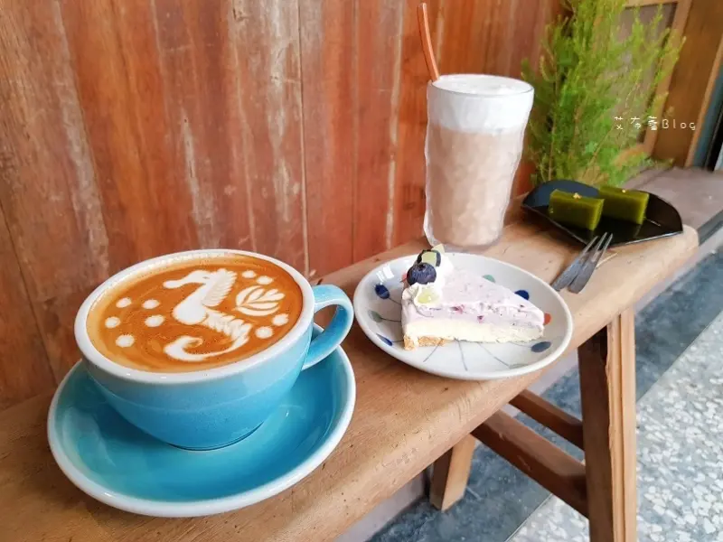 《高雄美食》RanGer ハス❤老屋，日式文青風~拉花女神，和菓子、洋食｡