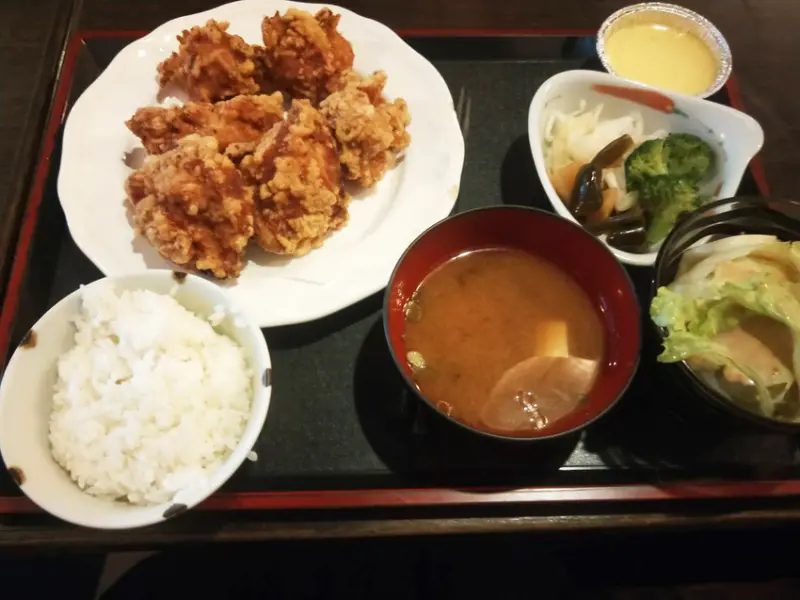 松江南京美食。日式料理  食彩櫻  日式居家風味定食  超嫩日式炸雞塊