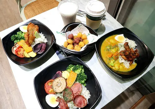 花蓮車站美食｜魚骨頭 fish bone cafe花蓮車站店｜花蓮輕食美食｜魚骨頭fish bone café｜旅圖咖啡 