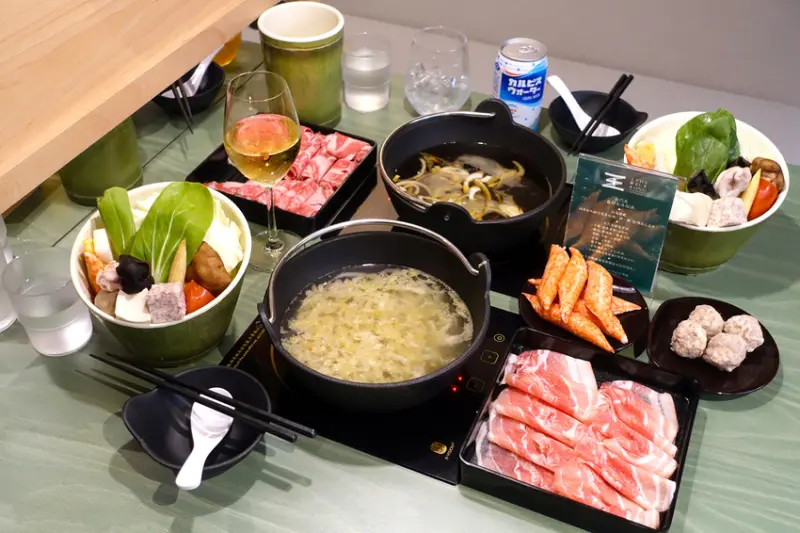 信義美食推薦-高EP值的王鍋屋新京都風味鍋物，289元起品嘗日式京都飲食美學、49元起加購單點，平價消費高檔享受