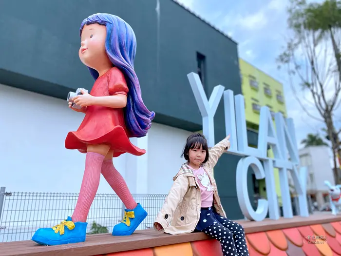 新幾米景點 六個打卡點一次收集 宜蘭免費幾米公車與可愛候車亭，來趟療癒幾米小旅行｜幾米巴士站牌｜丟丟噹森林｜幸福轉運站｜幾米廣場｜宜蘭市觀光巴士地圖｜幾米公車路線圖 時刻表