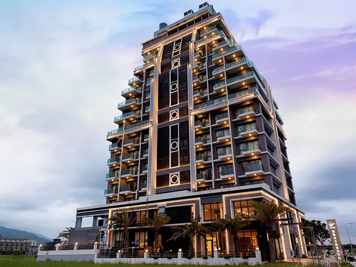 【蘭陽烏石港海景酒店】海景全日餐廳、戶外泳池、書閣、親子天地  龜山島無敵海景盡收眼底  蘭陽平原田野風光