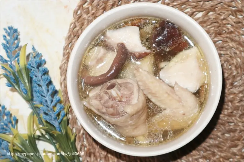 【蘇蔡農場SutsaiFarm】無毒放牧土雞&鹹酥魚~團購宅配美食推薦 吃日本進口富士益益生菌的火山雞 肉質Q彈有嚼勁