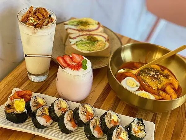 『雲林麥寮|韓國戀人』麥寮少見的韓式粉紅色系網美貨櫃屋 正餐/輕食/甜點都有