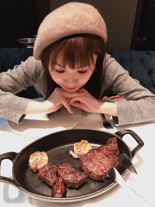 台北美食/捷運雙連站 國賓飯店A-cut米其林餐廳摘星 牛排鮮嫩