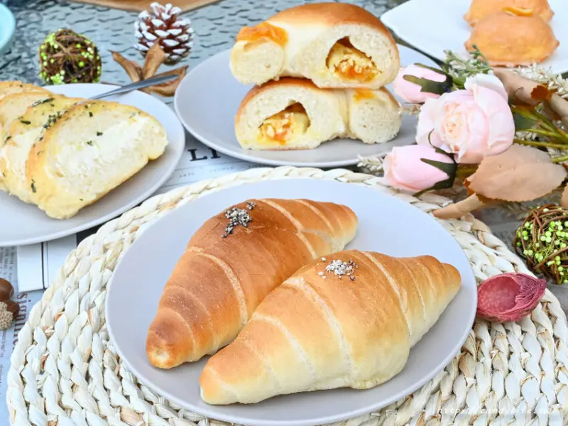 沐山麵包｜台中大坑隱藏版美食推薦，一出爐就被搶空的限量麵包，嚴選食材，還有舒適的內用環境～