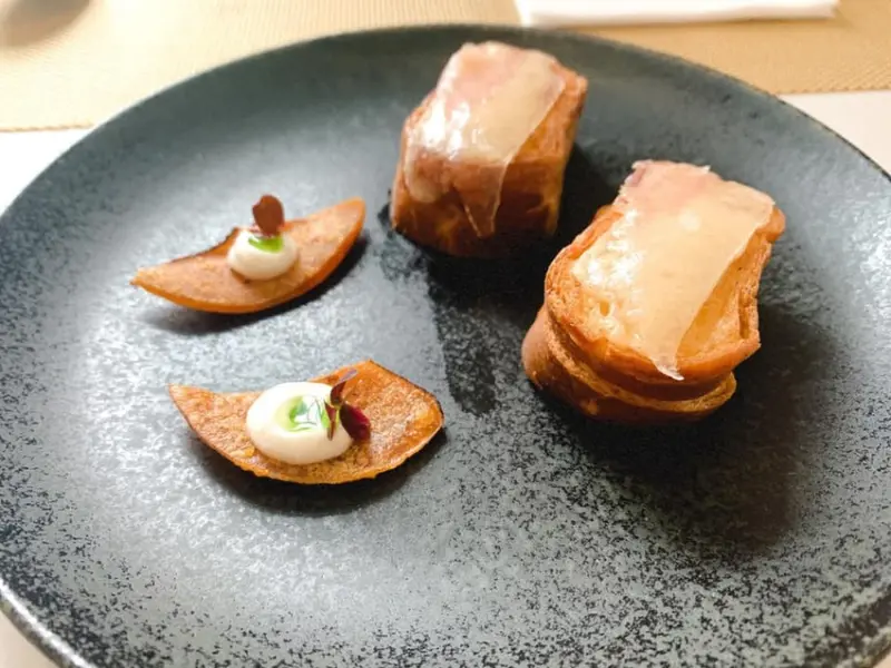 【中山區】中山國小站美食：CEO1950總裁藝文空間