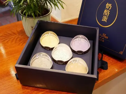 台中伴手禮推薦，不加任何糖水的蛋形奶酪，口味豐富而且真材實料超好吃-Alan&Ann手作極品奶酪