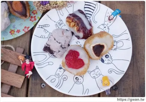 黑麻糬 遼寧美食街 -超過30種口味現包人氣麻糬店