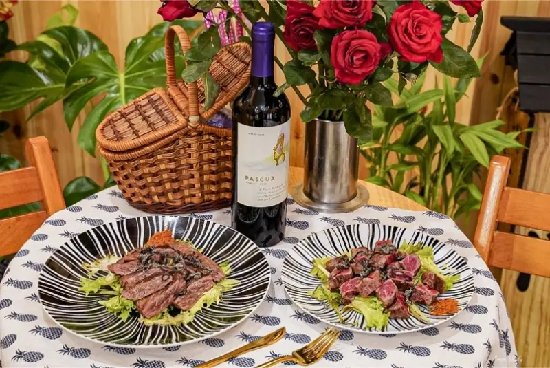 | 高雄美食 |客製化現選現煎超美味/熱銷網路直播高級肉品專賣店/虎堂 和牛本舖