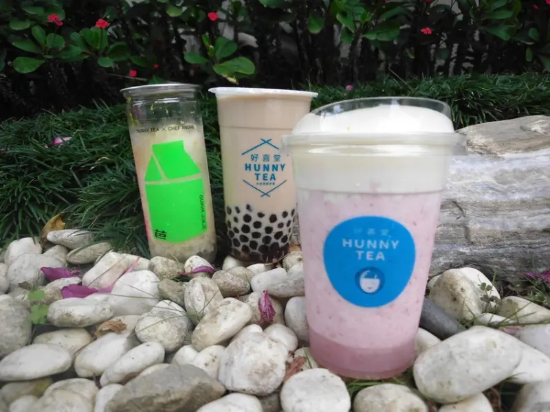 喝起來!好喜堂HUNNY TEA超浮誇法式草莓奶蓋與米其林的台芭線手搖飲