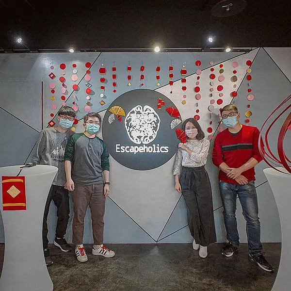 二個人也可以玩的新手密室逃脫，恐怖氣氛十足 | 【遊戲體驗】惡一學園:陰樂教室