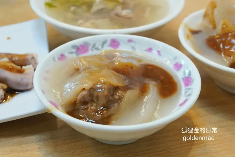 台中美食 │ 肉圓林 飄香四十年樂成宮廟口老店 赤肉冬粉搭配肉圓老饕這樣吃 別忘了順便到樂成宮求姻緣