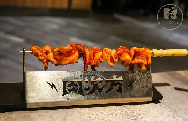 【肉次方 燒肉放題 西門峨眉店】國民餐飲集團—王品新開店：最便宜只要＄588の燒肉吃到飽！燒肉好朋友解膩吃法、DIY聖代🍨！讓肉肉控～吃肉吃到ㄎㄧㄤ！