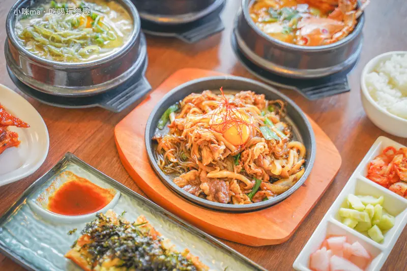 東京純豆腐 林口昕境店 ▏日本豆腐鍋第一品牌 手工製作鹽鹵豆腐入鍋。25種豆腐鍋 三種/味噌/塩味/原味湯頭+客製化辣度任你配。林口美食