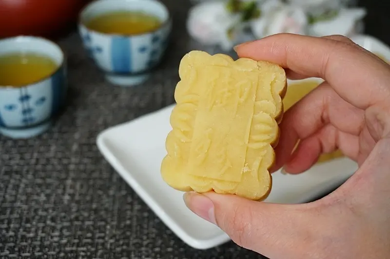 慈禧太后的最愛，純手工的宮廷點心，激推入口即化的綠豆黃｜台北御珍