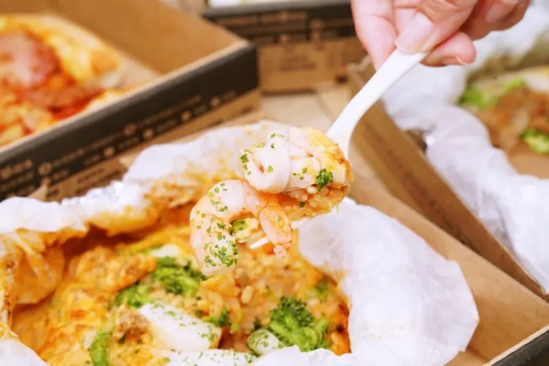 被比薩耽誤的義大利麵店 讓你在家也猶如吃義式經典美味！必勝客 PastaHut 紙包飯新上市